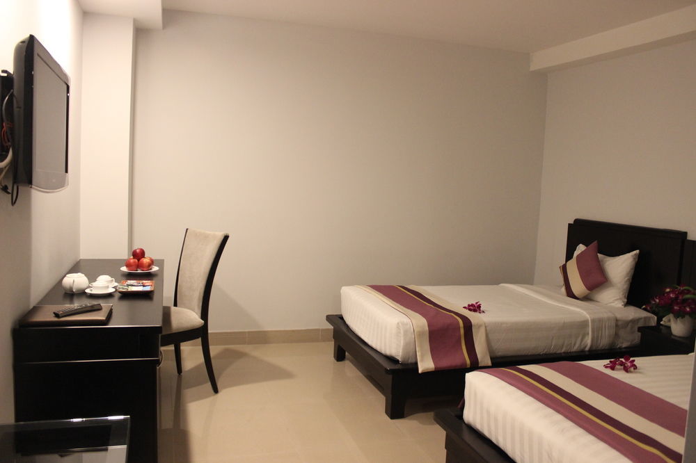 Lavender Hotel Хошимин Екстериор снимка